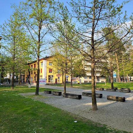 Guesthouse University By Lr - Self Check In Лугано Екстериор снимка