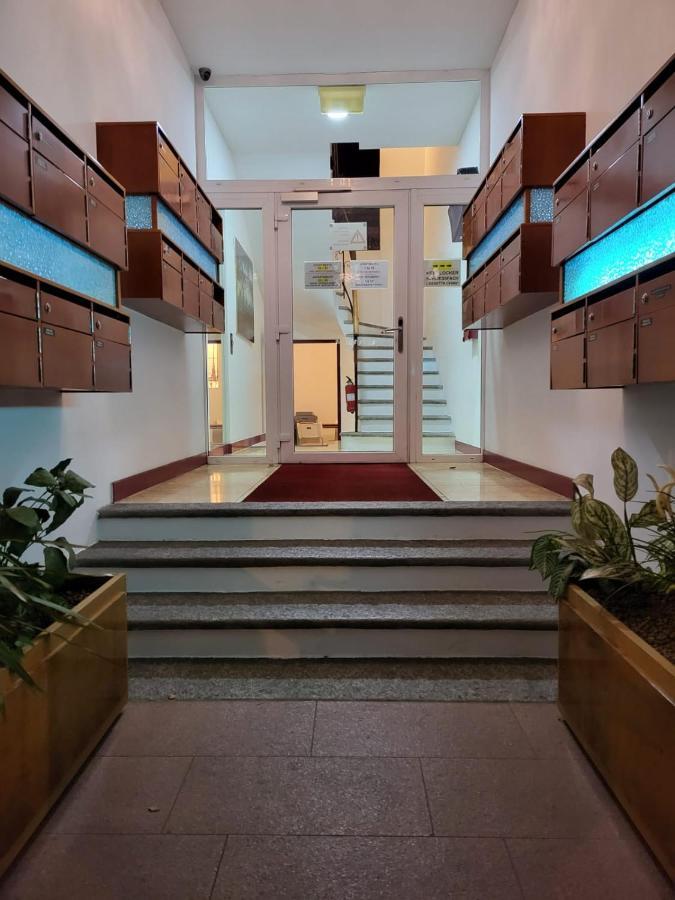Guesthouse University By Lr - Self Check In Лугано Екстериор снимка
