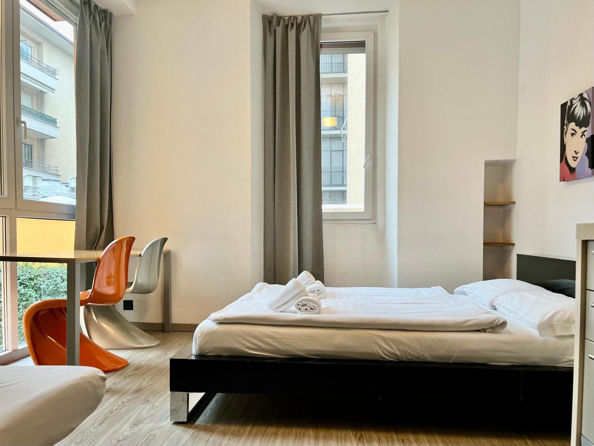 Guesthouse University By Lr - Self Check In Лугано Екстериор снимка